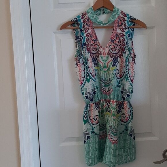 City Triangles Coloful Romper - Picture 1 of 13